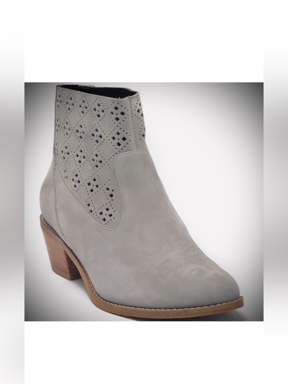 🛍️ NWT Cole Haan Grey Suede Perforated Ankle Booties